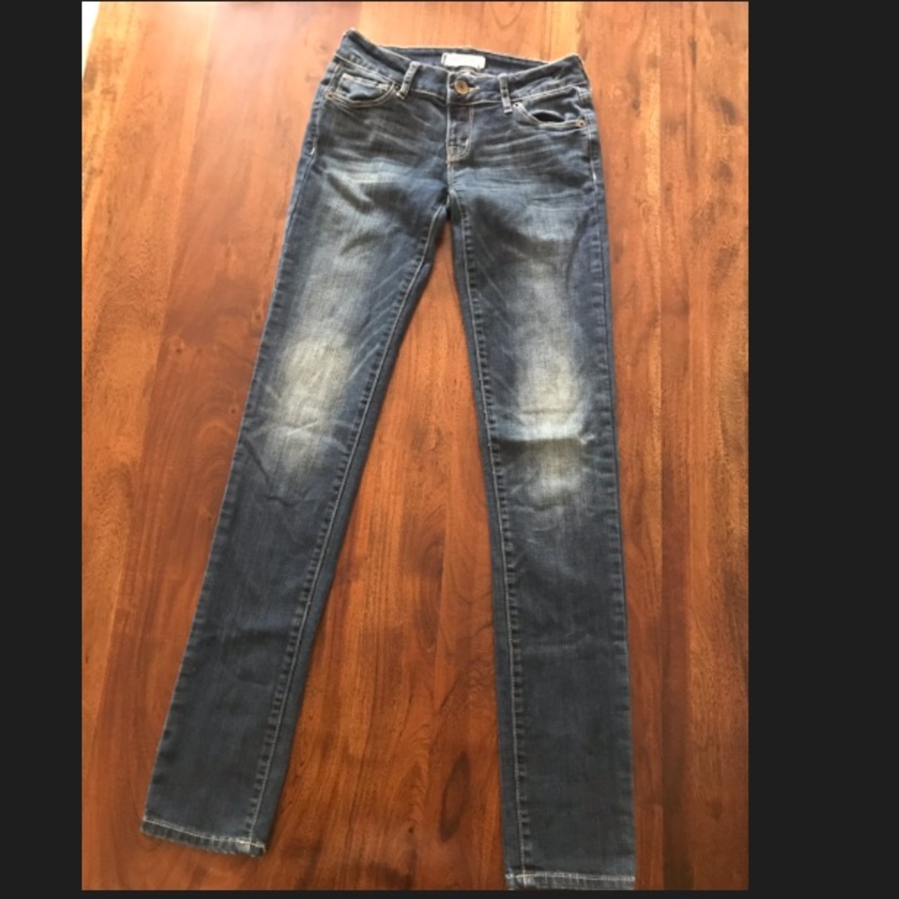 Bullhead size 0 Dark Blue Jean